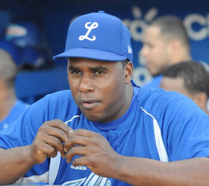 Licey cambia del cielo a la tierra al mando Offerman