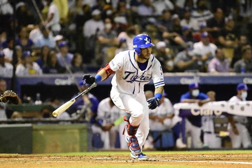 Tigres logran cuarta victoria seguida y ponen su marca en