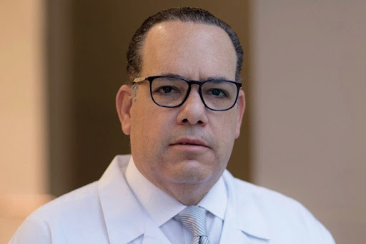 Doctor Yunen afirma: Aplicación de tercera dosis se debe a que luego de 120 días de ser vacunados los anticuerpos ceden Doctor Yunen afirma: Aplicación de tercera dosis se debe a que luego de 120 días de ser vacunados los anticuerpos ceden