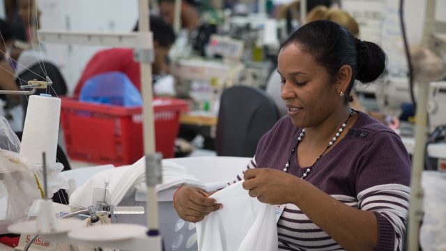 Economía se expandió 13.1 % en noviembre y 12.5 % en once meses Economía se expandió 13.1 % en noviembre y 12.5 % en once meses