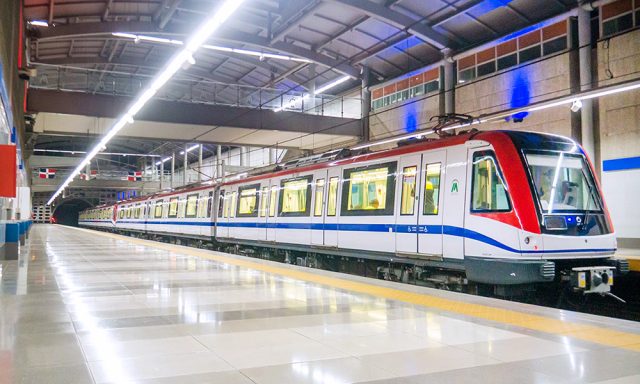 El día 31 de diciembre víspera de año nuevo, el Metro y Teleférico funcionarán de 6:00 a.m. a 8:30 p.m.