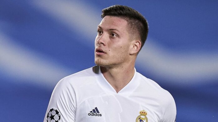 Jovic, nuevo positivo en coronavirus