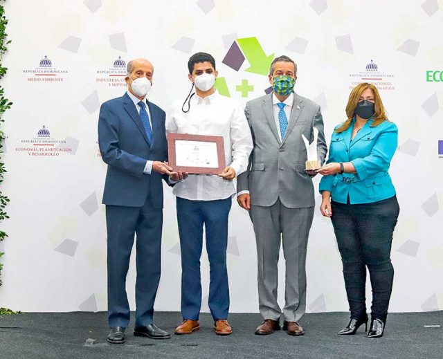 La APAP anuncia recibe un premio a la