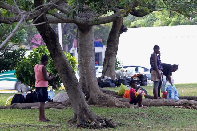 Haitianos montan un campamento en la ciudad mexicana de Cancún
