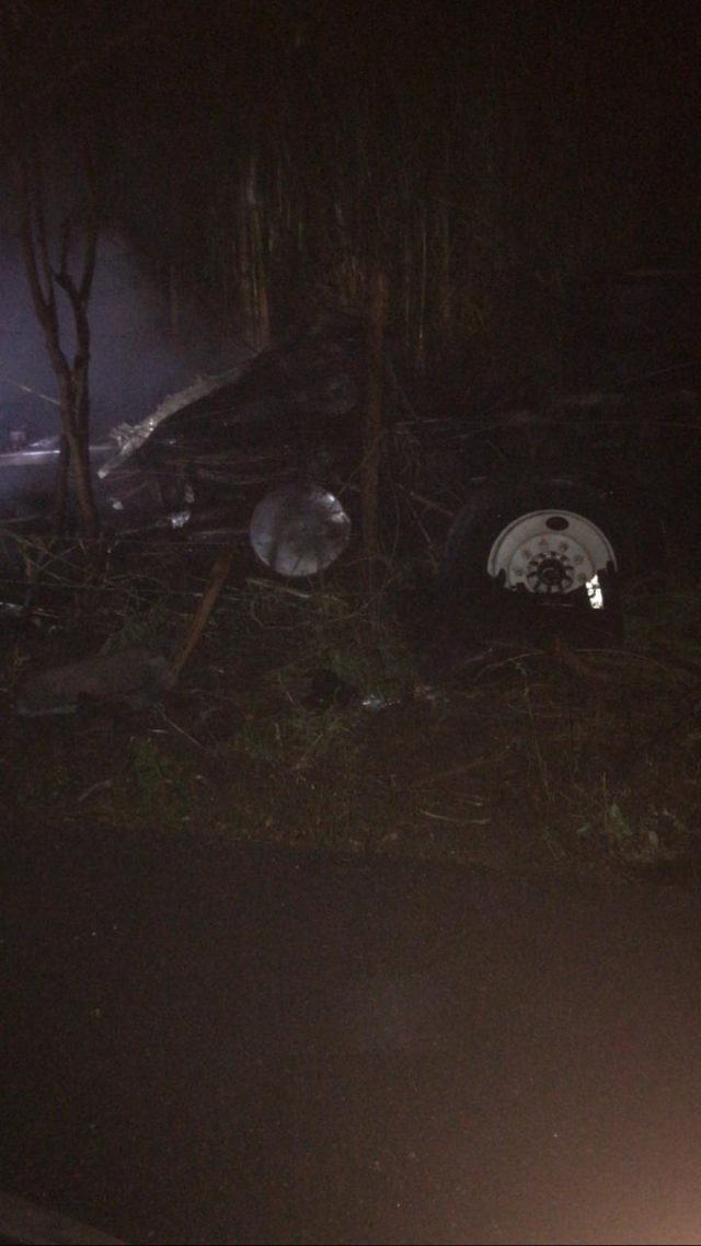 Mueren tres personas calcinados al chocar patana en Navarrete Mueren tres personas calcinados al chocar patana en Navarrete