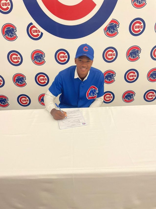 11 Peloteros Top 10 Academy Firman Contratos Con Equipos Mlb 1 WhatsApp Image 2022 01 25 at 11.52.01 AM