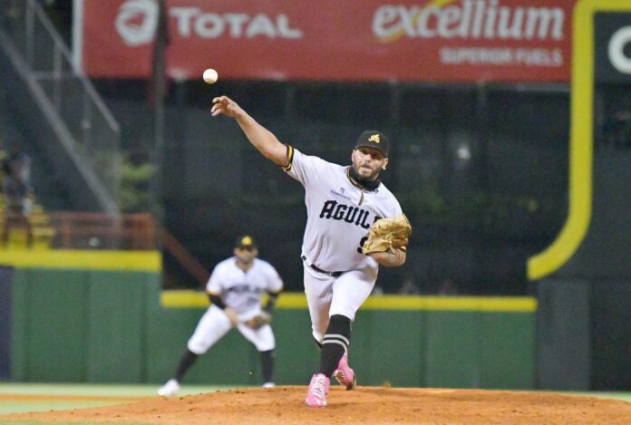 Yunesky Maya, una víctima de su ofensiva en el béisbol dominicano