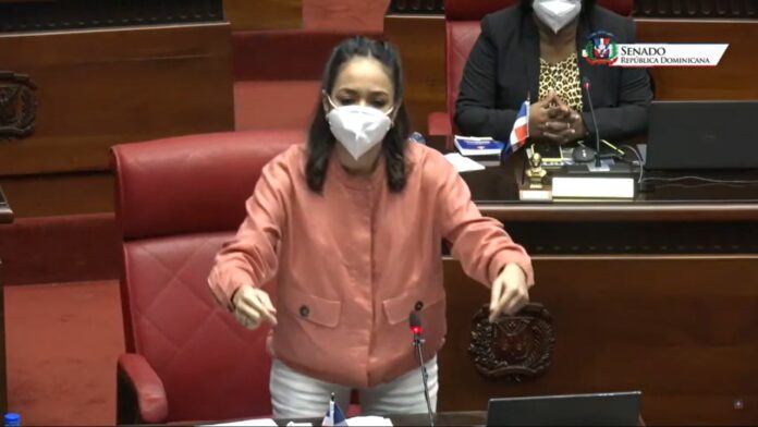 Faride confronta a Bauta Rojas y defiende préstamos Avatar