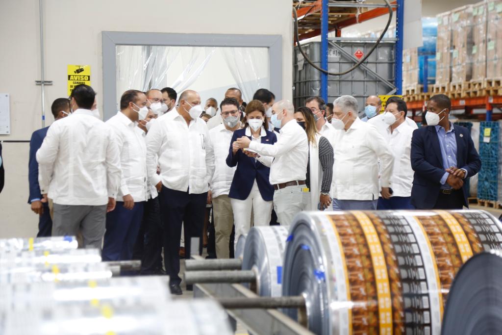 1643494318 395 Gobierno relanza industria del tabaco para generacion de inversiones y