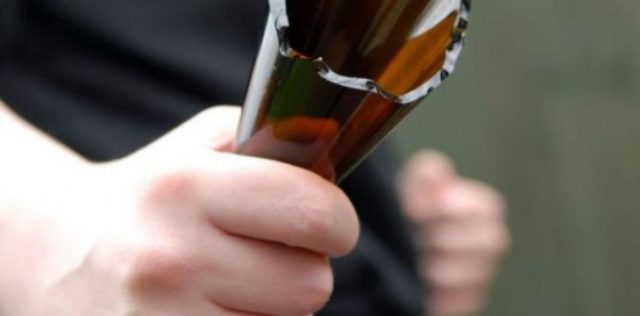 Adolescente fallece en Santiago a causa herida accidental en cuello con casco de botella Adolescente fallece en Santiago a causa herida accidental en cuello con casco de botella