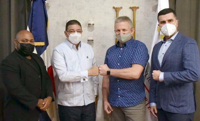 Camacho dice RD busca desarrollar el Sambo