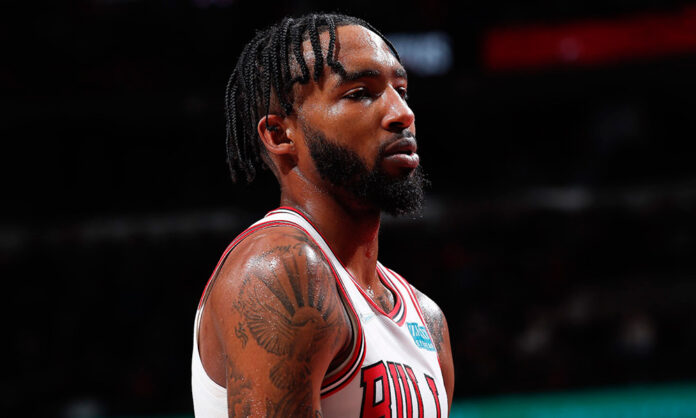 Derrick Jones Jr. será baja un mes con Bulls Avatar