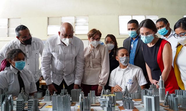 Fulcar apuesta a transformar la educacion