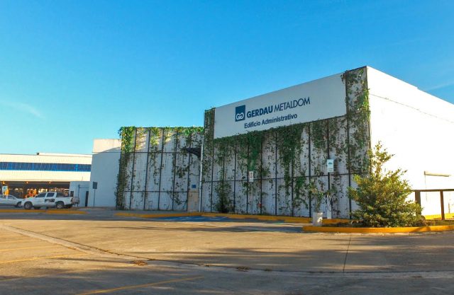 La inversión en optimización de procesos e infraestructura en Gerdau Metaldom que ha contribuido a la mejora de gestión ambiental en los últimos diez años supera los USD $ 25 MM. La inversión en optimización de procesos e infraestructura en Gerdau Metaldom que ha contribuido a la mejora de gestión ambiental en los últimos diez años supera los USD $ 25 MM.
