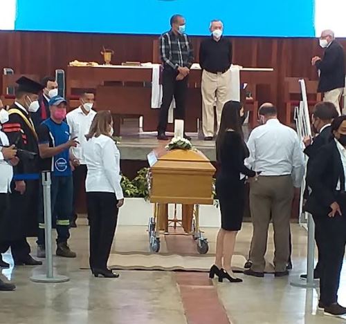 Inician honras funebres de monsenor Agripino Nunez Collado