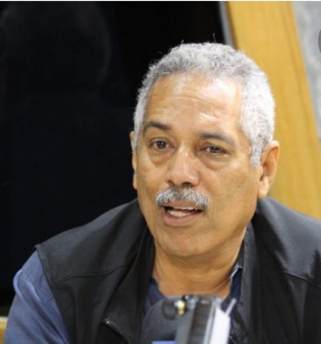 Pide destitución del Ministro de energía y Minas por incapacidad gerencial Pide destitución del Ministro de energía y Minas por incapacidad gerencial