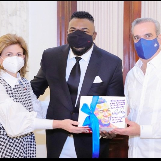 Presidente Abinader y liderazgo político felicitan al Big Papi Presidente Abinader y liderazgo político felicitan al Big Papi