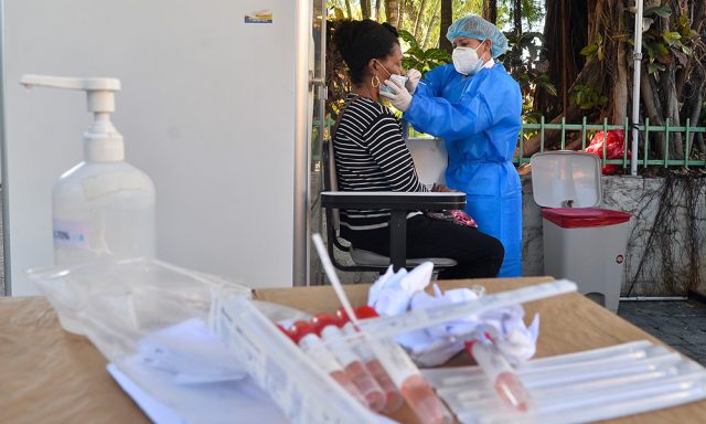 Salud Pública reporta 6,200 nuevos casos y dos defunciones por COVID-19 Salud Pública reporta 6,200 nuevos casos y dos defunciones por COVID-19