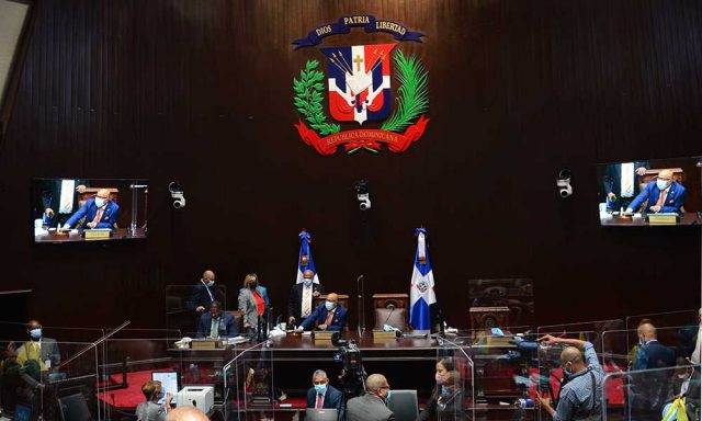 Se atrasa lectura de informe de comision del Codigo Penal