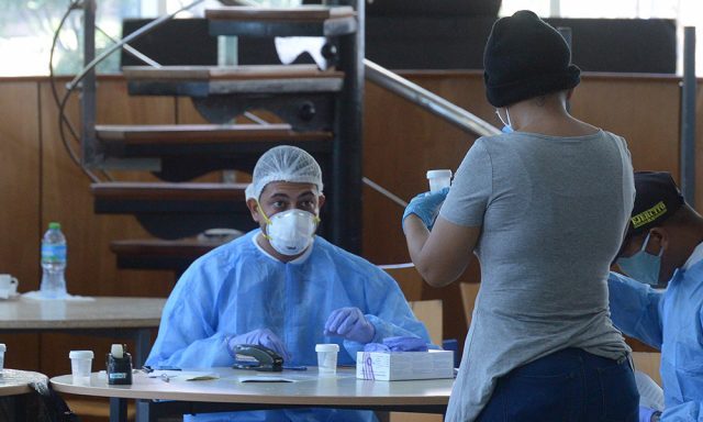 El boletín indica que en Red Hospitalaria hay 463 camas ocupadas por enfermos Covid-19, El boletín indica que en Red Hospitalaria hay 463 camas ocupadas por enfermos Covid-19,El boletín indica que en Red Hospitalaria hay 463 camas ocupadas por enfermos Covid-19,