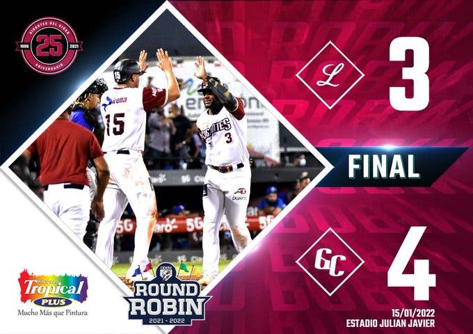 El cubano Henry Urrutia remolcó tres carreras con par de dobles guiando a los Gigantes del Cibao a la conquista de un boleto a la Serie Final tras una victoria 4-3 sobre los Tigres del Licey.