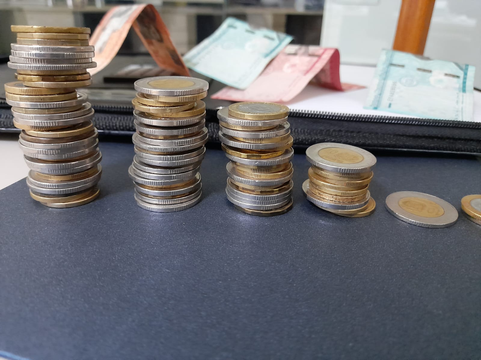 1643768988 281 Advierten posible contraccion del credito por aumento de tasa