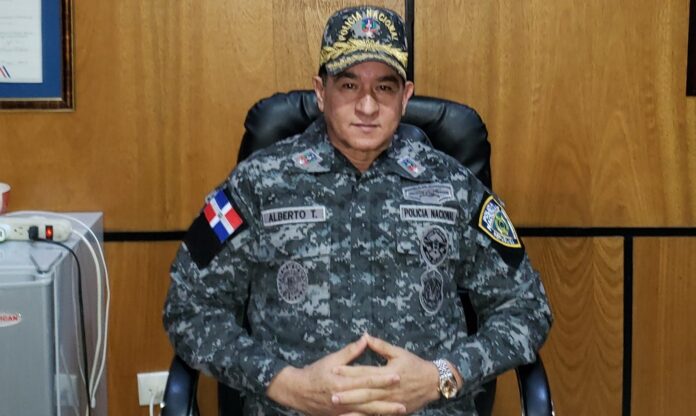 Director PN instruye a no retener equipos de sonido apagados El Caribe