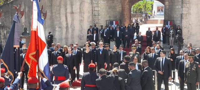 Abinader concluye actos de 178 aniversario de la Independencia con