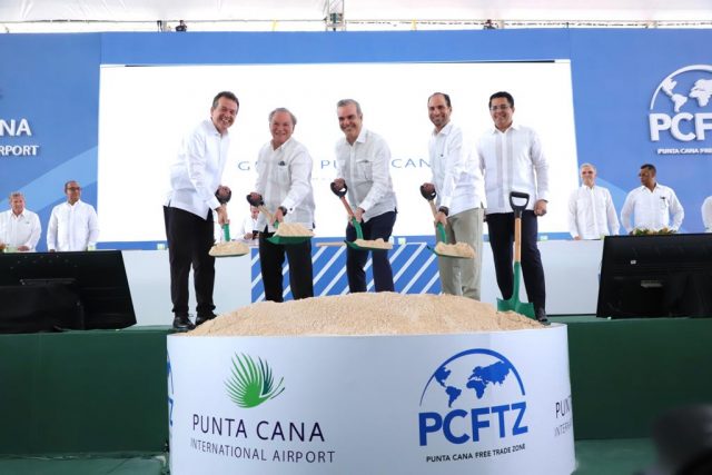 af18cecc-9285-418d-b505-928bcf1d5710 Abinader inicia obra generara 7 mil empleos en Punta Cana