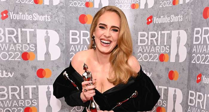 Adele flota en los Brit 1 Adele flota en los Brit