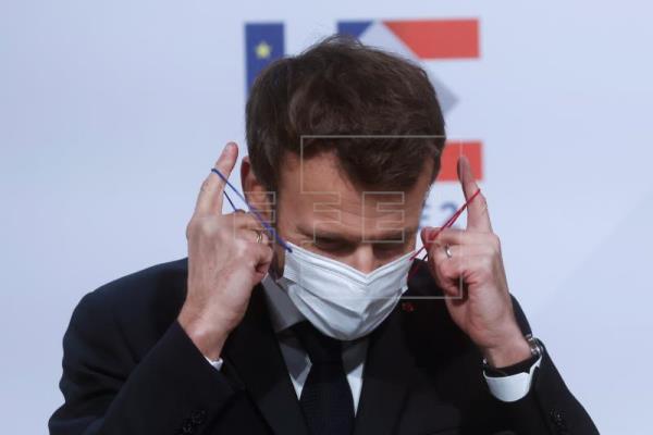 imagen La diplomacia europea asume la iniciativa de alejar el fantasma