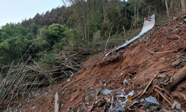 Boeing lamenta el accidente aereo en China