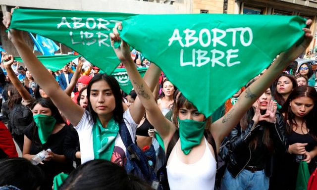 El derecho al aborto en Latinoamerica avanza y retrocede simultaneamente