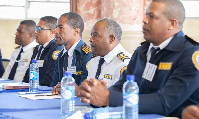 Fortalecen las competencias de agentes carceles