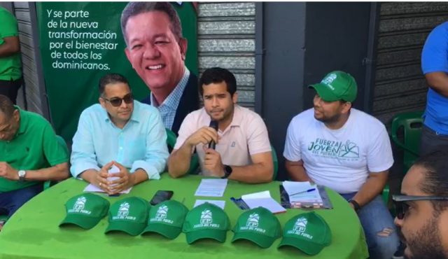 Fuerza del Pueblo juramenta nuevos miembros