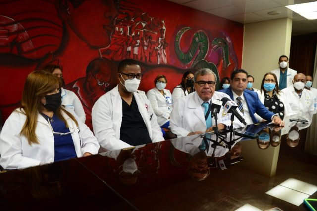 Medicos de Cemadoja reclaman atraso en sus remuneraciones