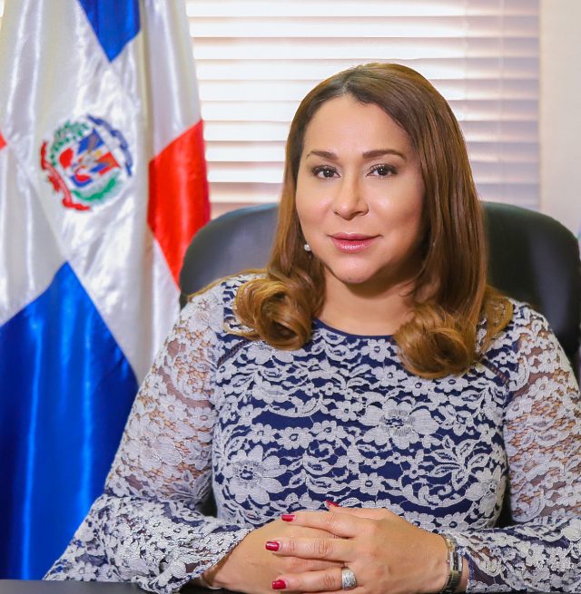 Mujeres utilizan 82 por ciento de su tiempo en tareas
