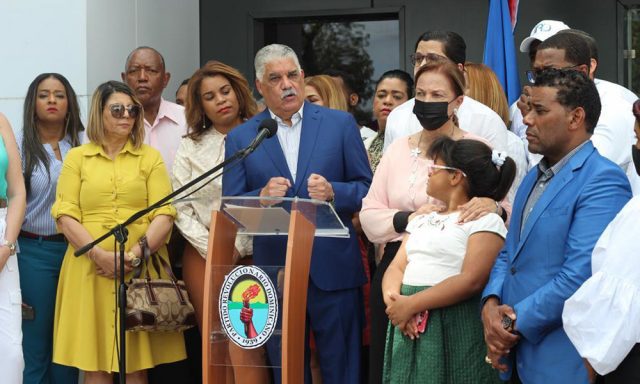 PRD y PRM conmemoran el natalicio de Pena y lo