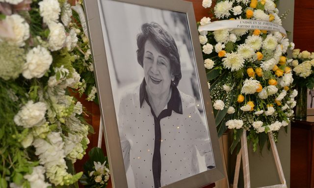 Personalidades y clase politica resaltan virtudes de dona Rosa