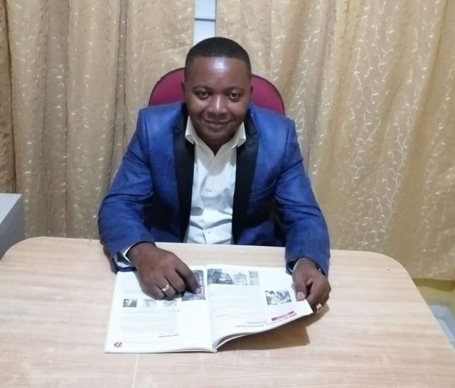 Suspenden presidente ADP en Higüey por plagiar título universitario Suspenden presidente ADP en Higüey por plagiar título universitario