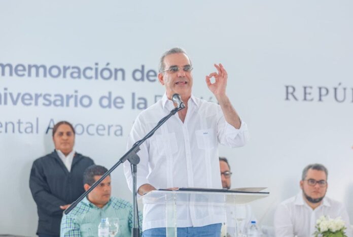 Presidente Luis Abinader asegura en RD no falta comida