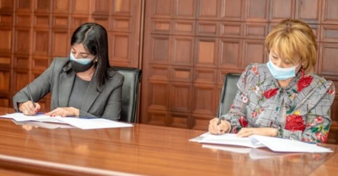 ABA y Adocambio firman un acuerdo de colaboración