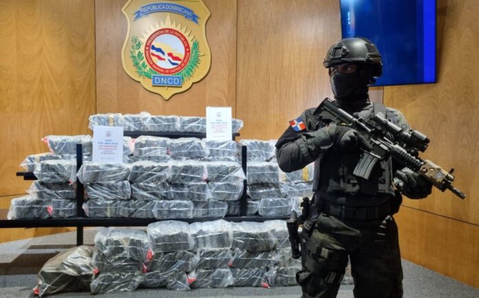 DNCD ocupa 50 paquetes de cocaína en Puerto Caucedo