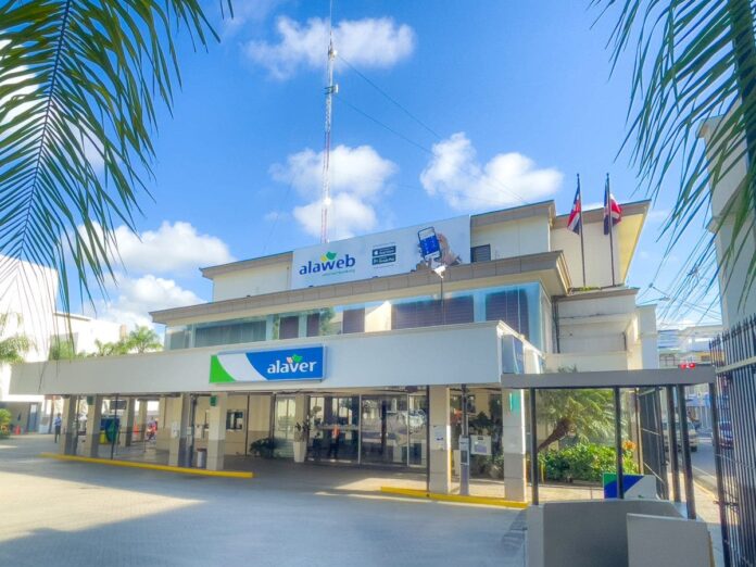 Fitch Ratings afirma calificación de Alaver, resalta mejoría en desempeño