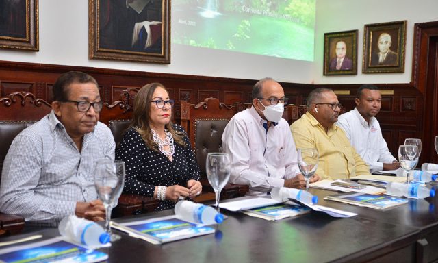 Santiago define sus necesidades de agua