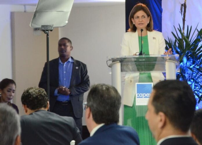 Vice afirma trabajan en fortalecer y consolidar recuperación del país