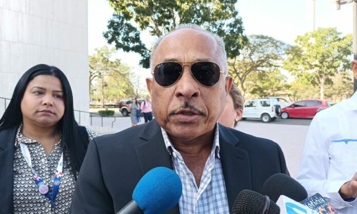 (VIDEO) “Santiago no recibirá vacunas de cólera por el momento”, según director regional de SP