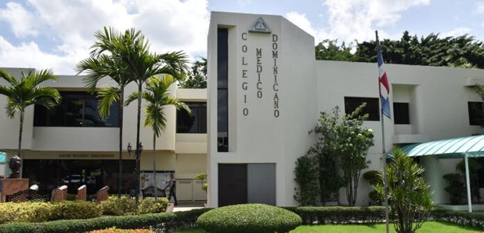 Las reacciones por la decisión del Colegio Médico contra ARS Humano