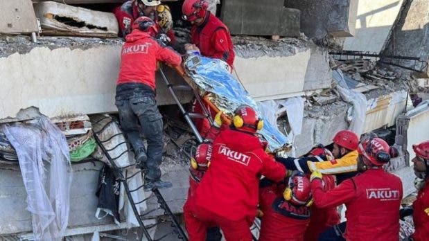 1677501052 973 Un nuevo terremoto en el sureste de Turquia causa un