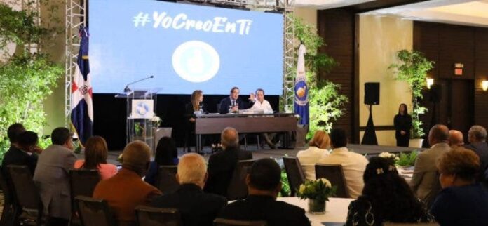 Pepe Bono, socialista español, llama a ser gente buena en política